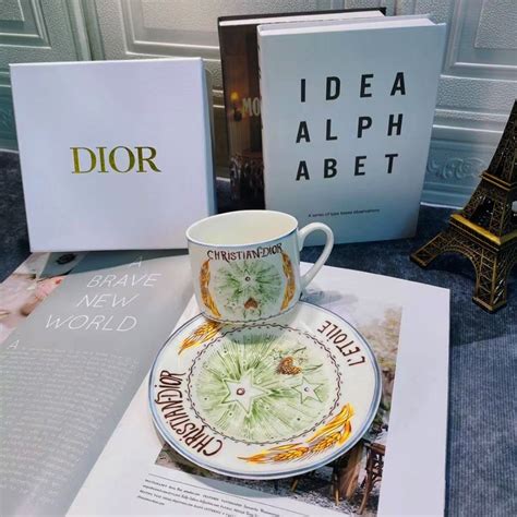 dior coffe cup